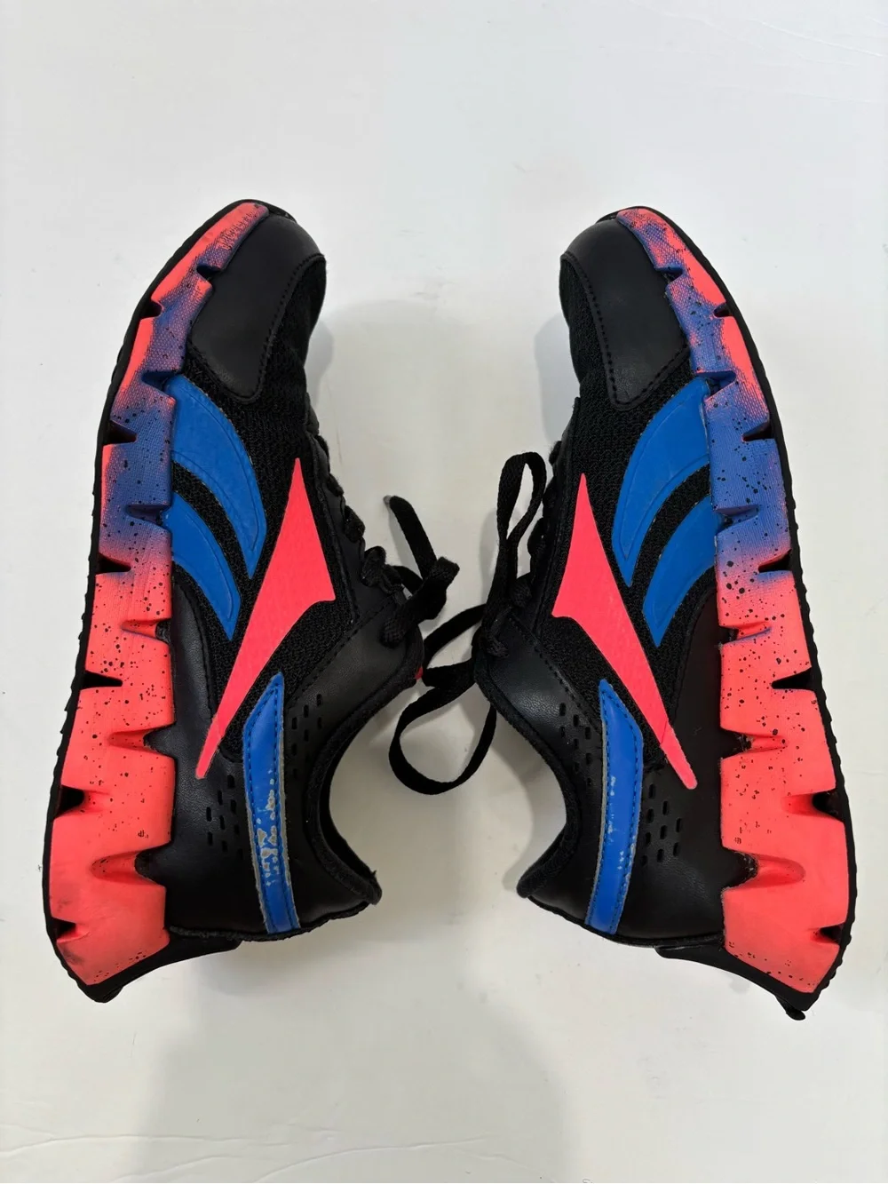 Reebok Boy's 3.5Y Zig Dynamica 2.0 Athletic Running Sneakers Black Blue Orange